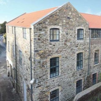 12-glove-factory-reduced-2